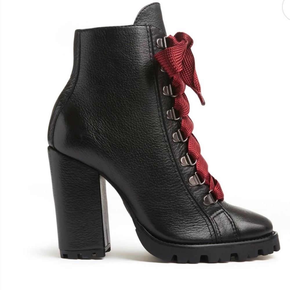Schutz boots
